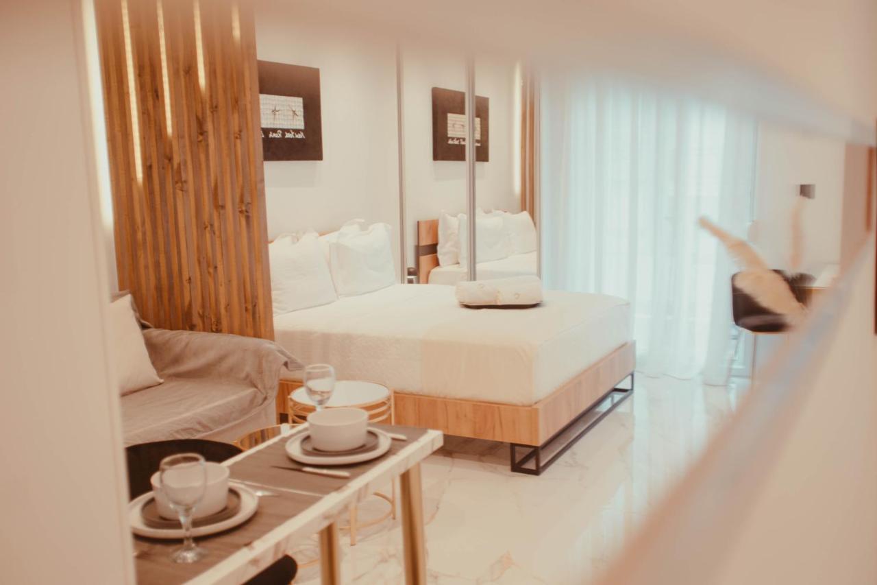 Aelia - Luxury Central Suite Alexandroupolis Exteriör bild